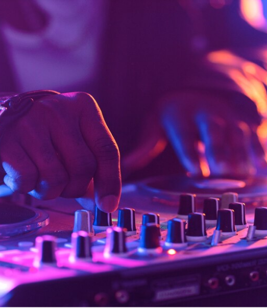 contact-banner